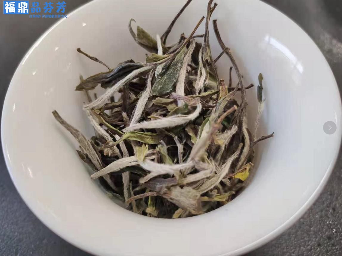 白茶属于微发酵茶，绿茶属于非发酵茶(图2)